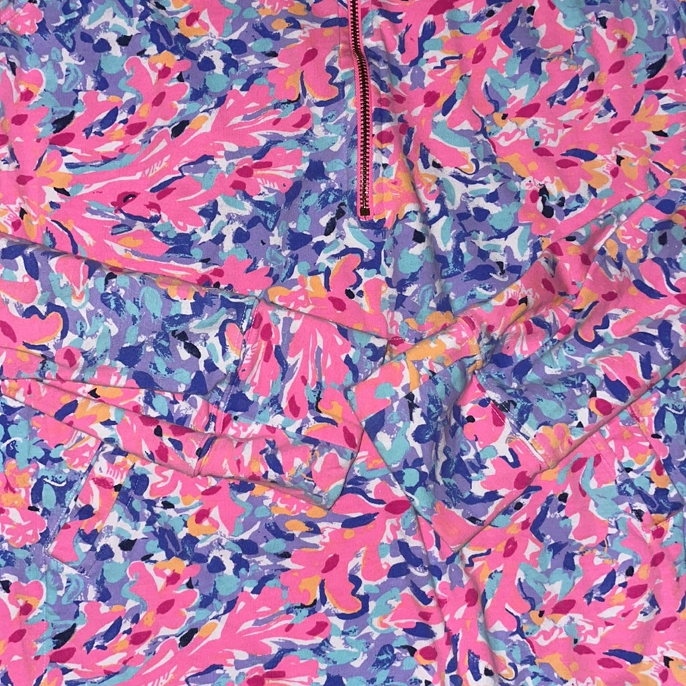 Lilly Pulitzer Skipper Popover - Picture 6 of 7